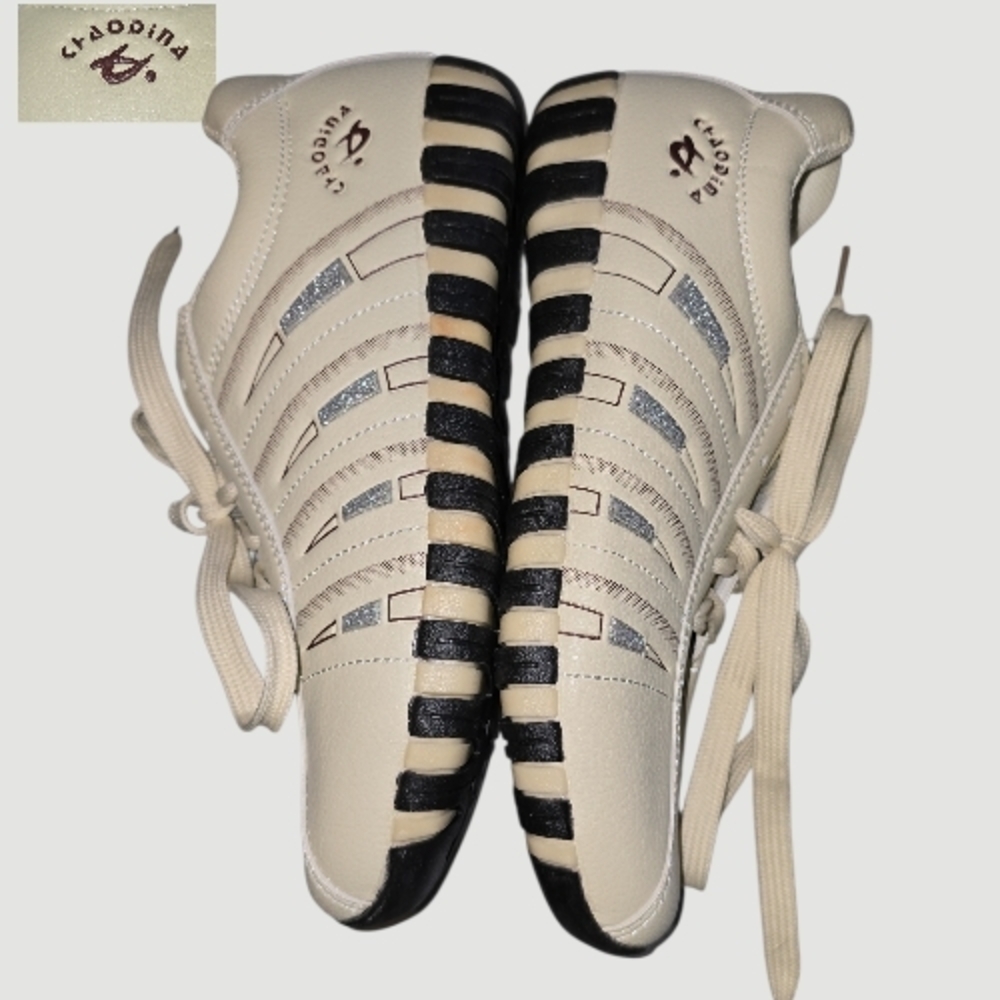 Source Unknown Cream Athletic Shoes - Picture 6 of 9